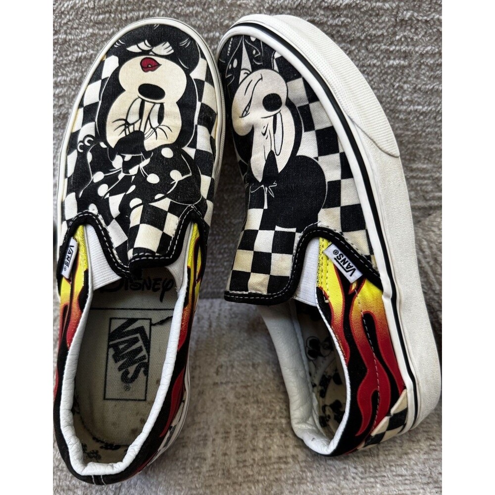 GUC Disney x Vans Classic Slip-On "Mickey & Minnie" sneakers W6.5 M5